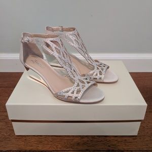 imagine vince camuto jalen wedge sandal